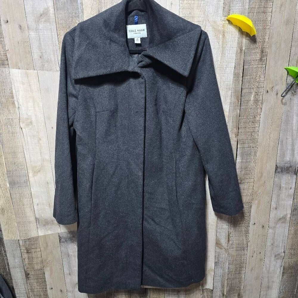 COLE HAAN CHARCOAL GRAY WOOL BLEND SLIM CUT COAT 12